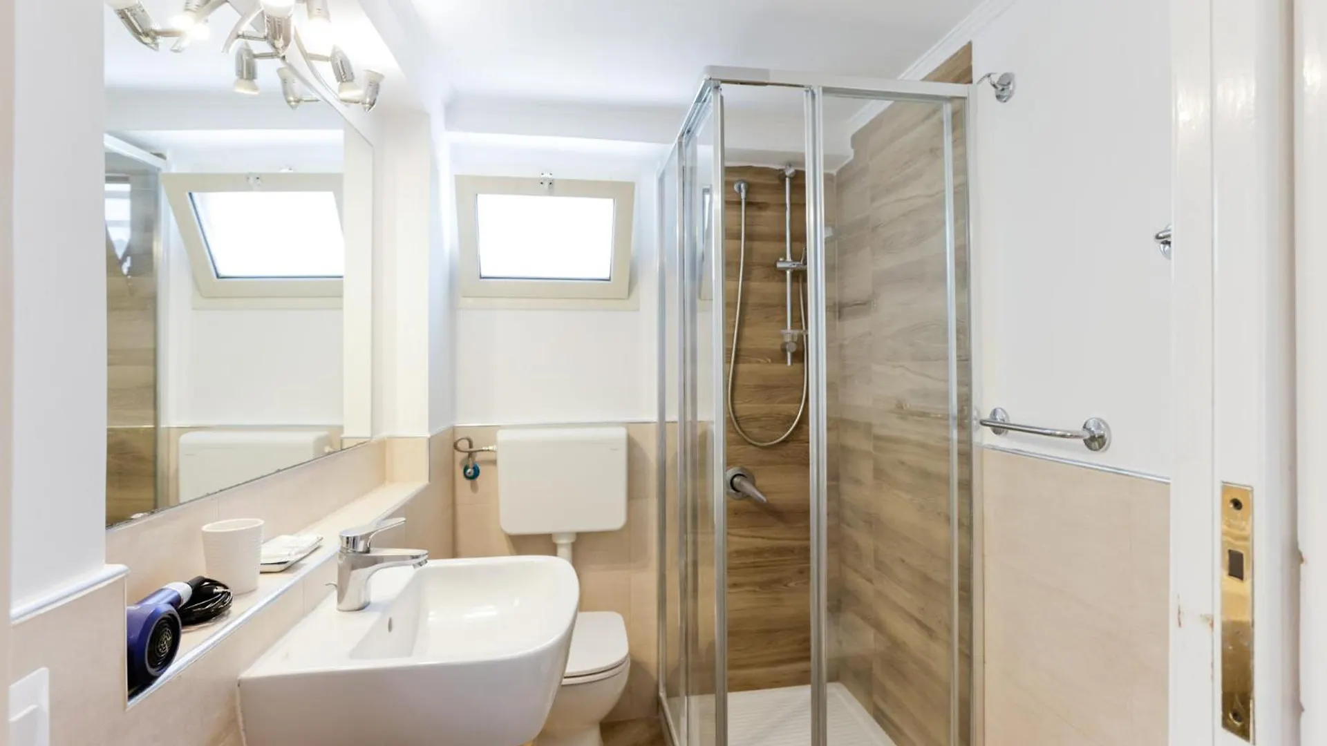 Apartment Ferienwohnung Galiani 20 Neapel Italien