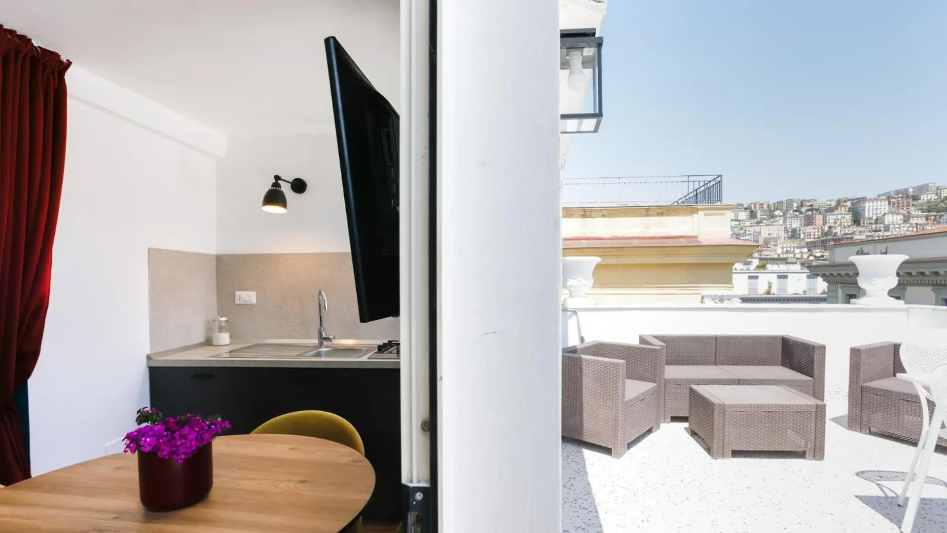 Apartment Ferienwohnung Galiani 20 Neapel
